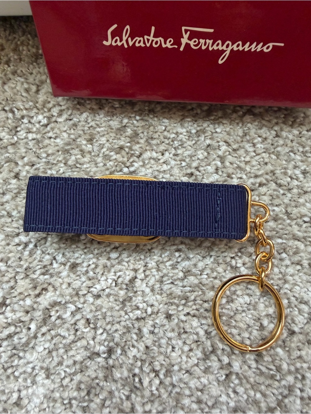 Salvatore Ferragamo Vara Bow Ribbon Keychain – Navy Grosgrain & Gold Tone - Picture 6 of 7